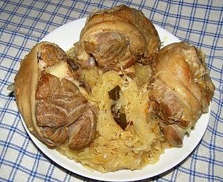 Golonki z kapustą i grzybami w szybkowarze