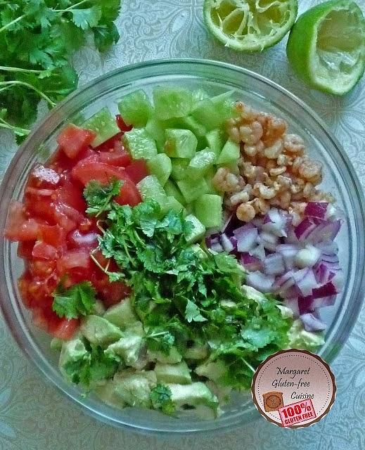 Salsa z krewetkami i awokado