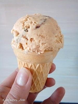 Lody krówkowe z rodzynkami