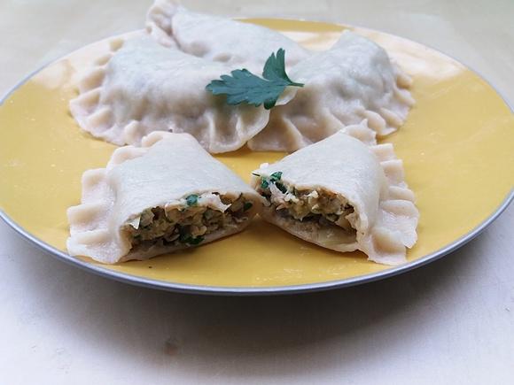 Pierogi z gotowanym kurczakiem dla dzieci