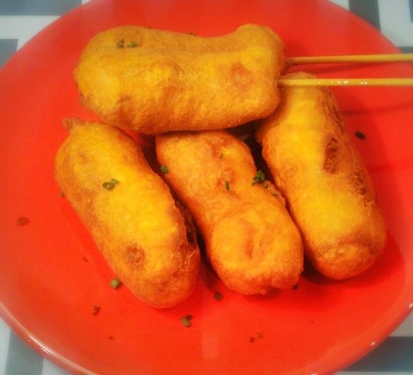 Kiełbaski w cieście ala corn-dog