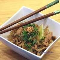 Pad thai z kurczakiem