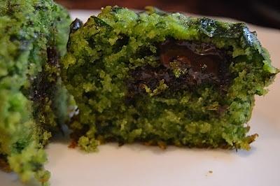 Muffinki miętowe z gorzką czekoladą