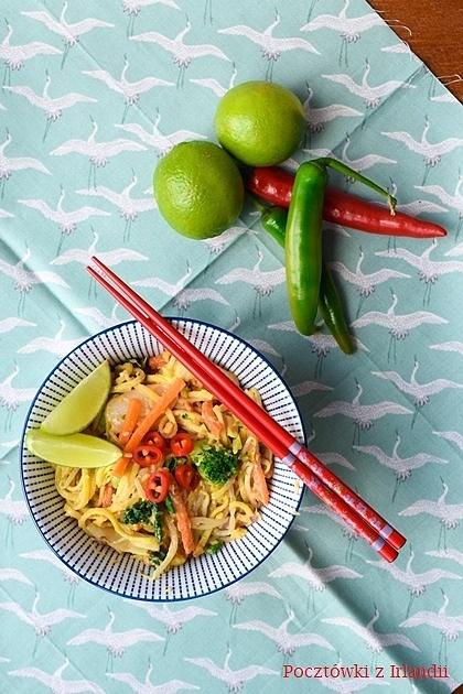 Warzywny satay z kokosem – szybki obiad w 15 minut
