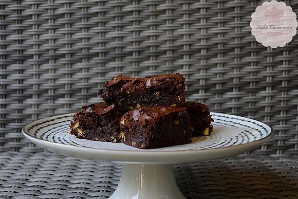 Czekoladowe brownie z pistacjami
