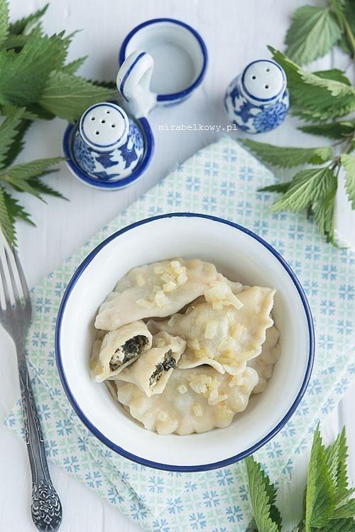 Pierogi z pokrzywą i twarogiem