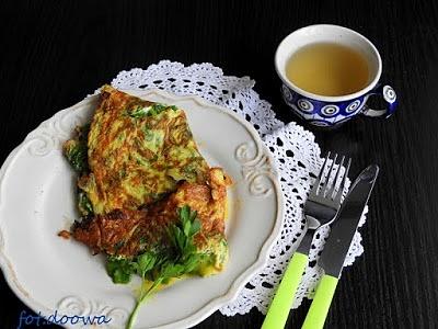 Zielony omlet na lekkie śniadanie i obiad