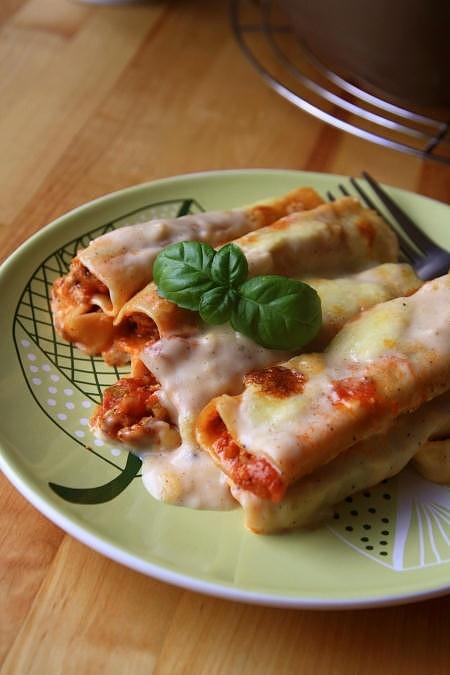Cannelloni z sosem bolognese