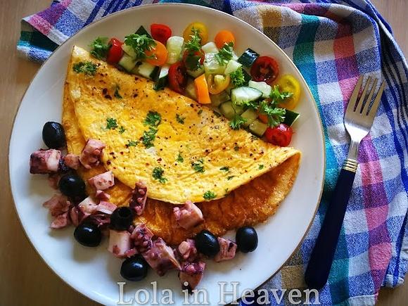 Śródziemnomorski omlet z ośmiorniczką