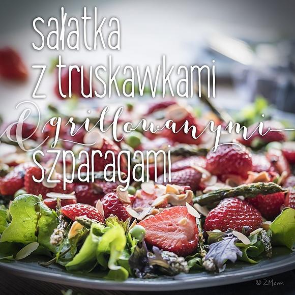 Sałatka z truskawkami i grillowanymi szparagami