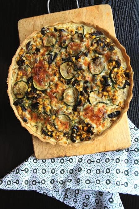 Tarta z brokułem i cukinią