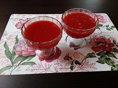 Mus truskawkowy z galaretką i żelatyną