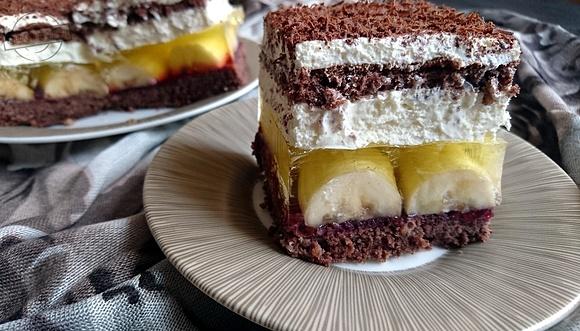 Ciasto Jamajka na czekoladowym biszkopcie