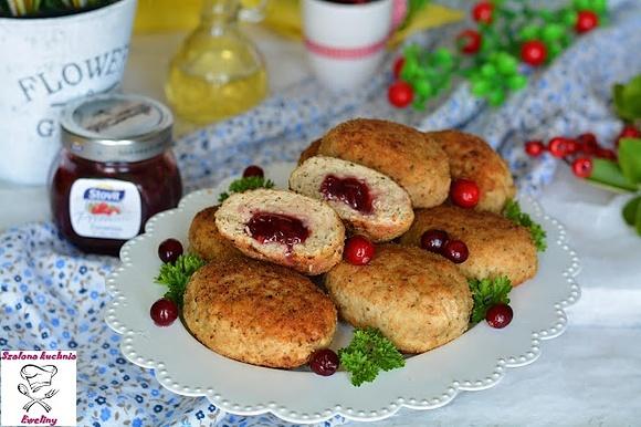 Kotleciki mielone z żurawiną