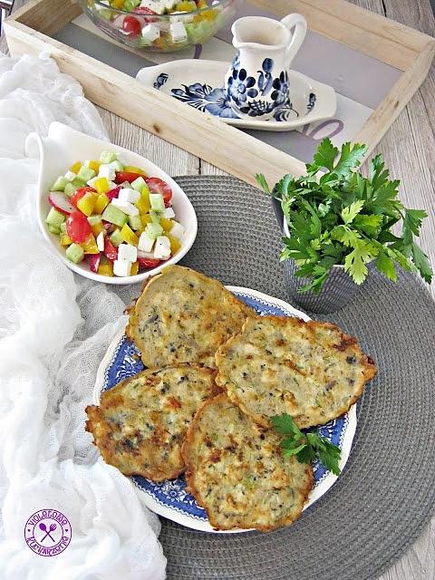 Placuszki z kurczaka z cukinią i pieczarkami
