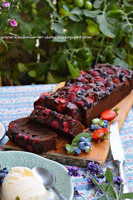 Brownie z owocami leśnymi