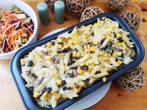 Zapiekanka z makaronem i pieczarkami