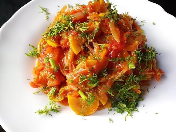 Bigos z cukinii