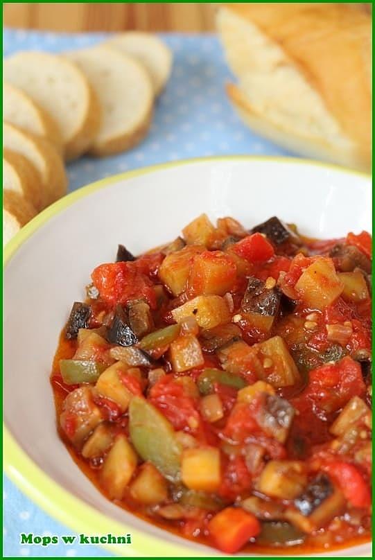 Pisto manchego – warzywny gulasz z Hiszpanii