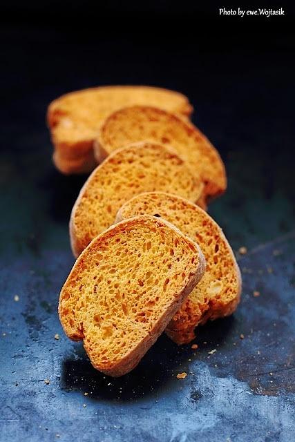 Bursztyn i tymiankowe wytrawne biscotti