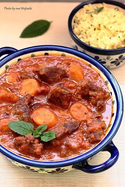 Jagnięcina z kiszonymi cytrynami i ras el hanout – marokańskie smaki