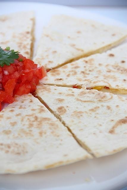 Hola Mexico Quesadillas z szynką jalapeno i kukurydzą