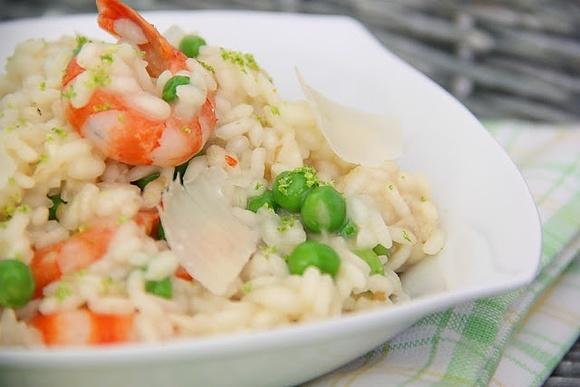 Risotto z krewetkami i zielonym groszkiem