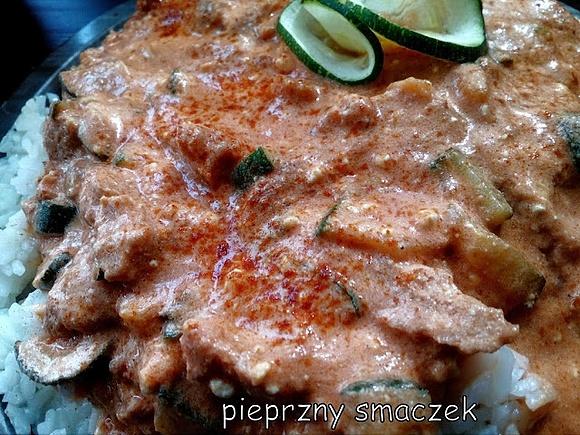Korma z kotletami sojowymi