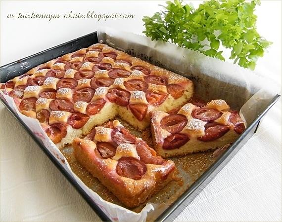 Szybki placek ze śliwkami węgierkami