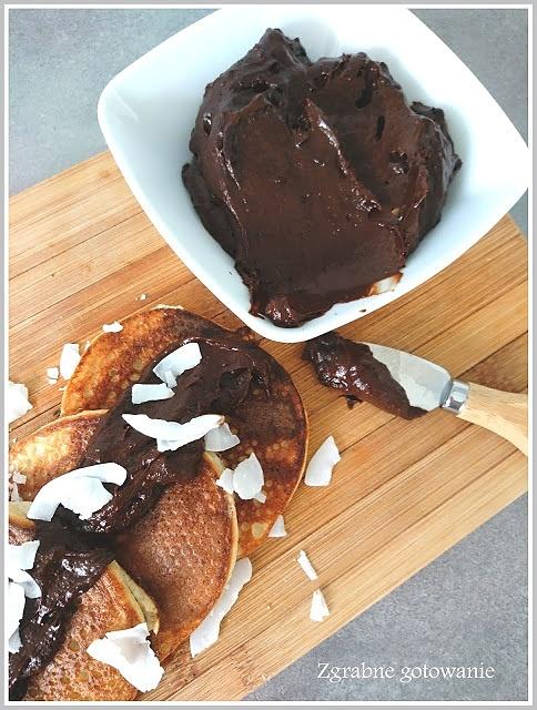 Nutella z daktyli i awokado zdrowa czekoladowa pasta