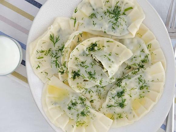 Pierogi ze szpinakiem i twarogiem