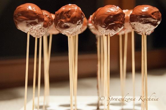 Cake pops - lizaki z ciasta dla dzieci
