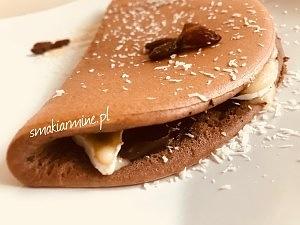 Naleśnik ryżowo-kakaowy z serem camembert i gorzką czekoladą