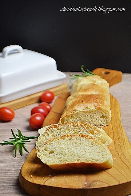 Bagietka o smaku ciabatty
