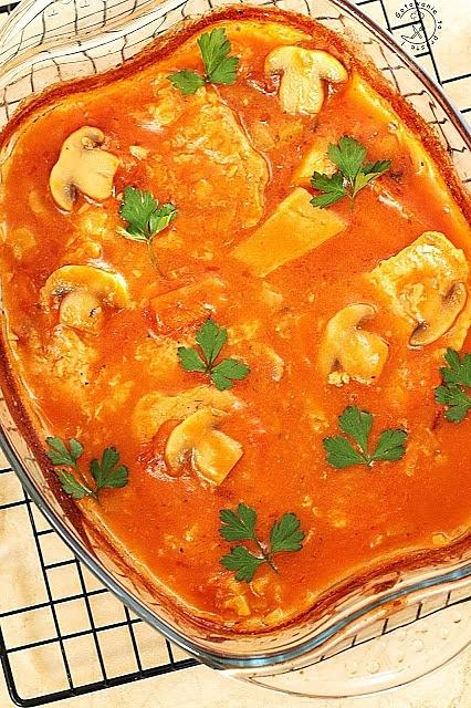 Bitki schabowe zapiekane z warzywami i pieczarkami