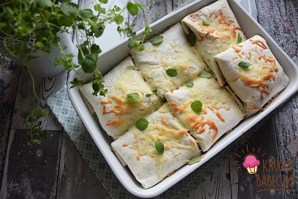 Tortille po meksykańsku zapiekane