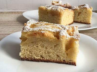 Ciasto jogurtowe z jabłkami