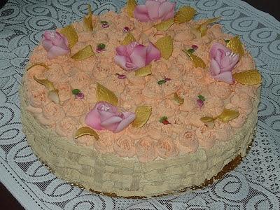 Tort okolicznościowy o smaku maślano-czekoladowym