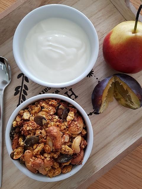 Granola dyniowo-orzechowa