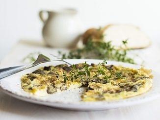 Omlet z pieczarkami