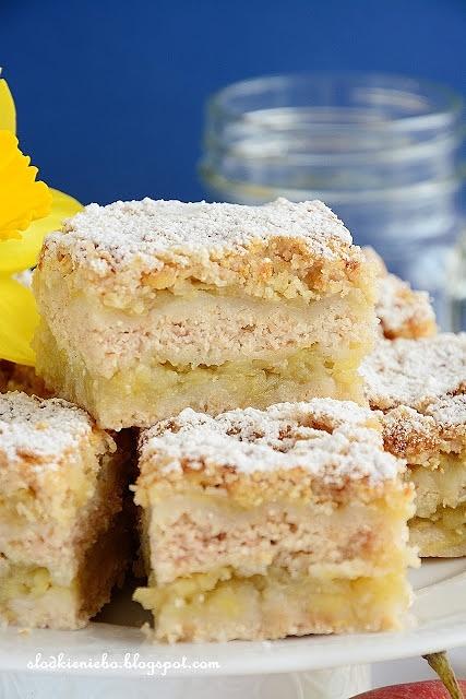 Szarlotka sypana bez zagniatania i jajek, szybkie ciasto z jabłkami