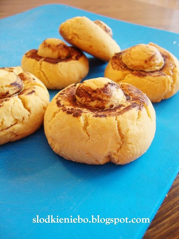 Ciastka w kształcie grzybków i pieczarek