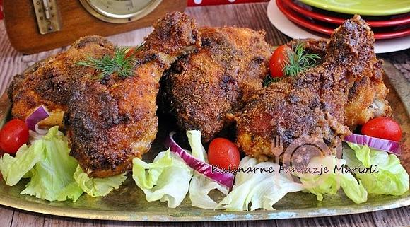 Kurczak marynowany w ketchupie i pieczony w panierce