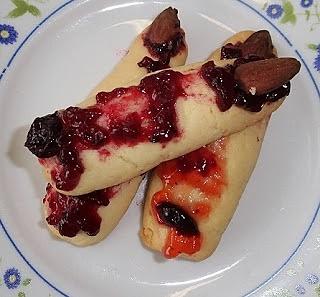 Paluchy wiedźmy kruche ciasteczka na Halloween