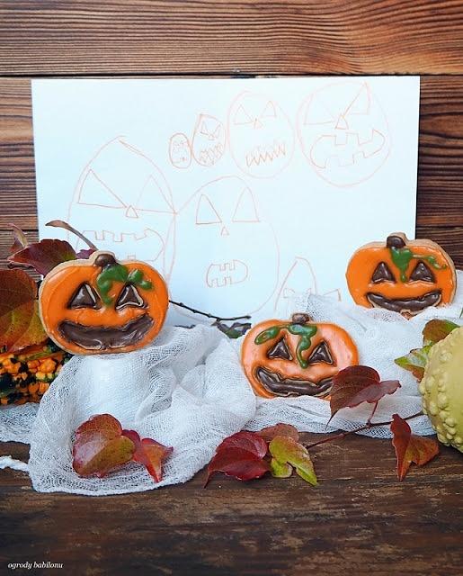 Halloweenowe ciasteczka z czekoladą