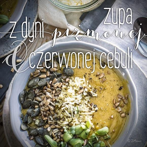 Zupa z dyni piżmowej i czerwonej cebuli z cheddarem i tymiankiem