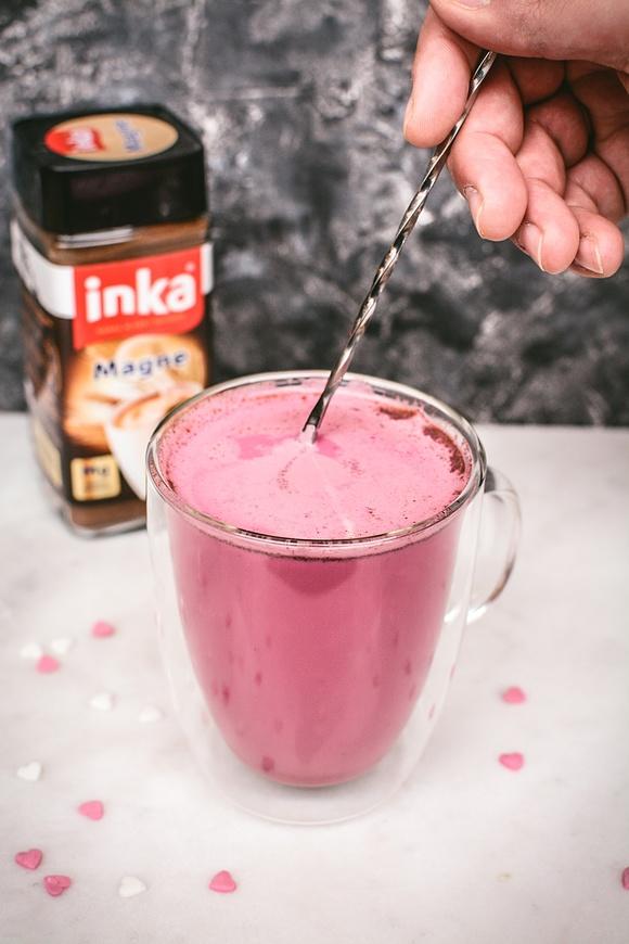 Buraczane pink latte