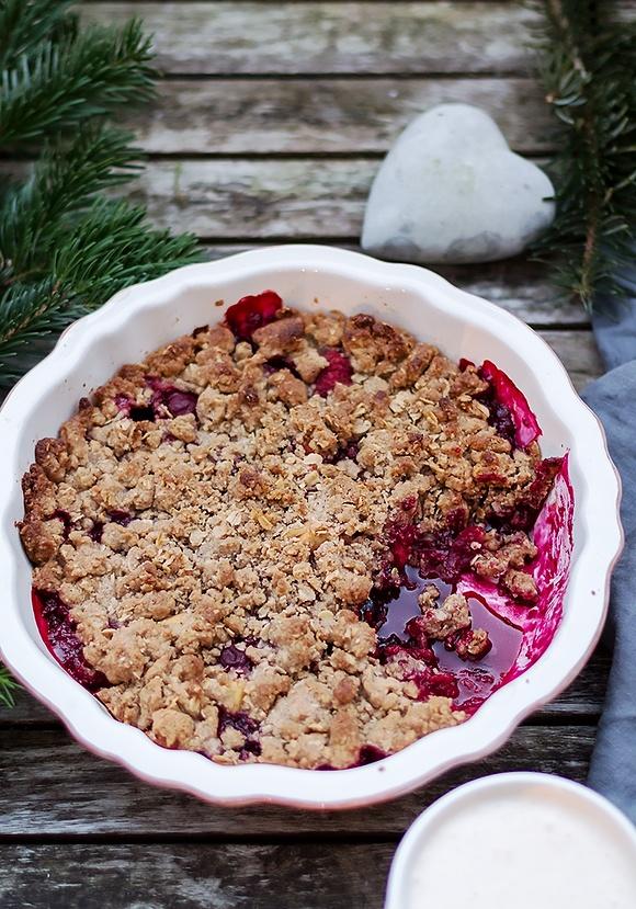 Najłatwiejsze crumble z owocami – szybki i prosty deser