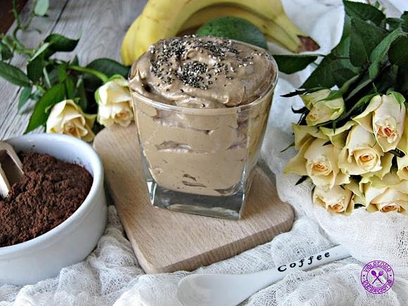 Mus czekoladowy z awokado zdrowa nutella