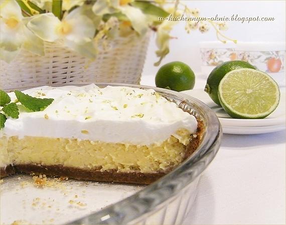 Key lime pie - orzeźwiające ciasto cytrusowe na herbatnikach